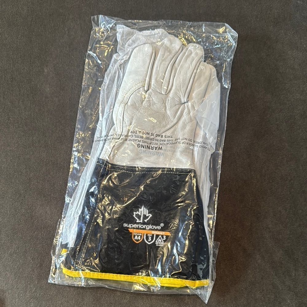 SuperiorGlove Leather Work Gloves Cut A4 Heat 3 Plus 6” Cuffs 399GKGL5 NEW